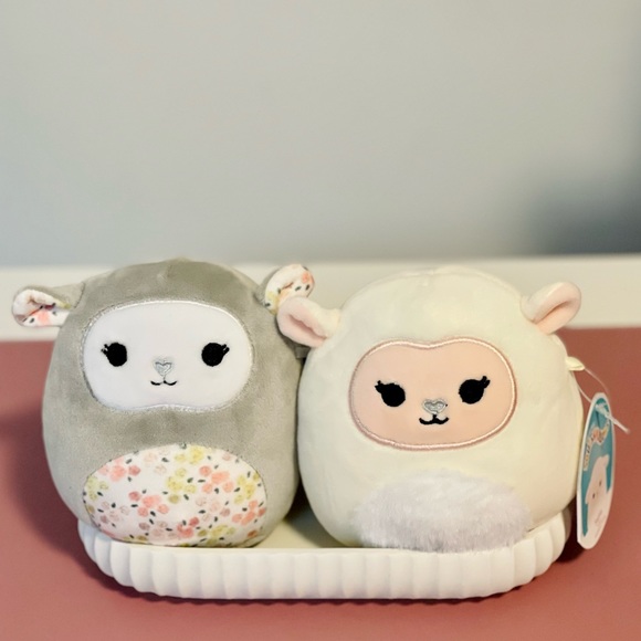 Bundle - 5” Inch Elea Floral & Sophia The Lamb Squishmallow BNWT Squishmallows - Picture 1 of 2
